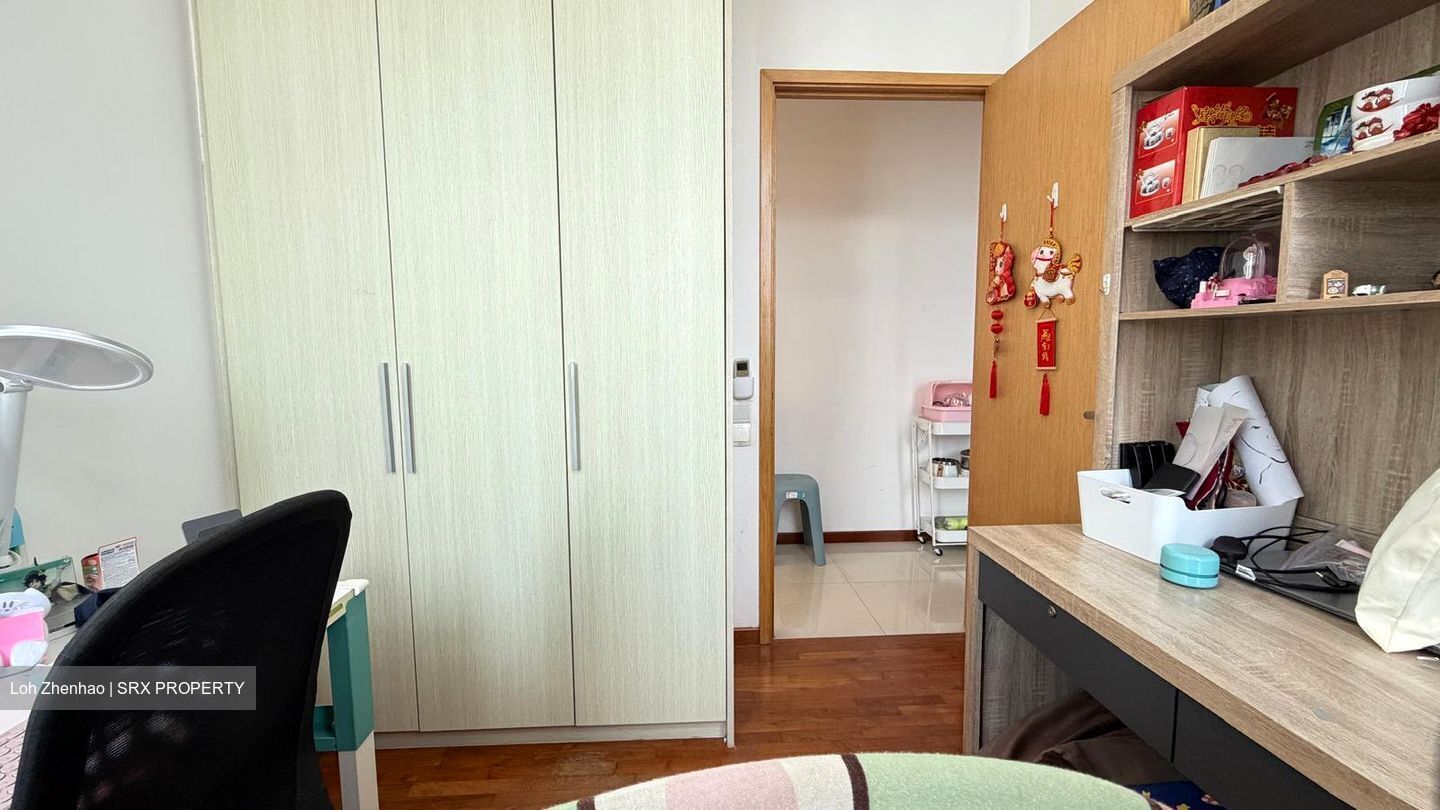 The Tampines Trilliant (D18), Condominium #533826821